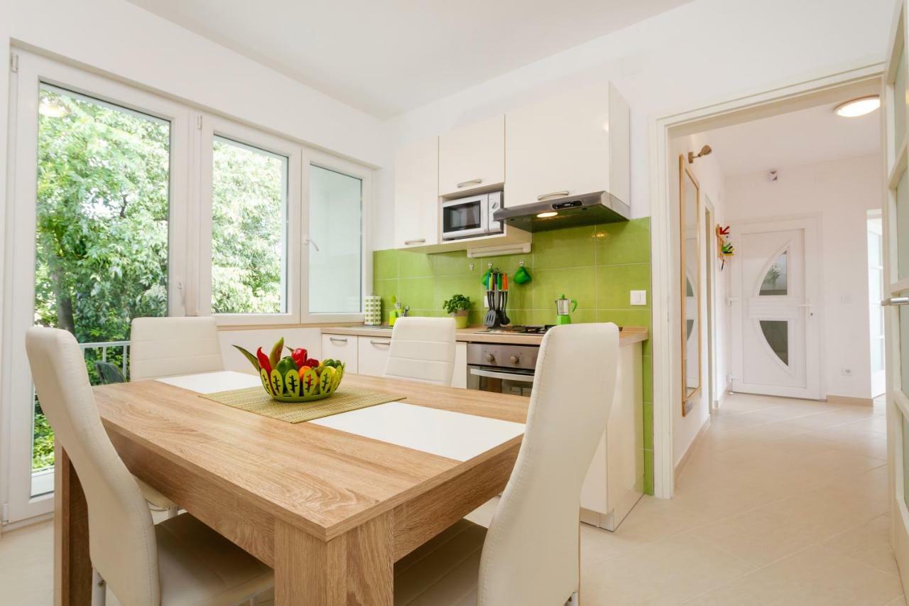 Botun Apartman Free Parking Pula Exteriér fotografie